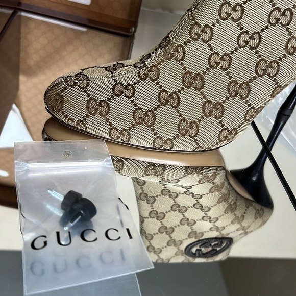 Gucci Beige Ebony Ankle Heeled Bootie - Picture 14 of 14